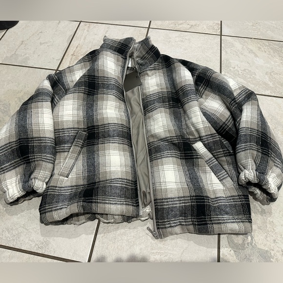 Le Lis plaid puffer jacket NWT - Picture 1 of 2